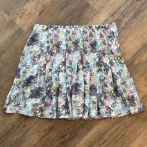 Tee Time Women's Size L Golf Pleated Floral Skirt Elastic Waist Two Pockets
